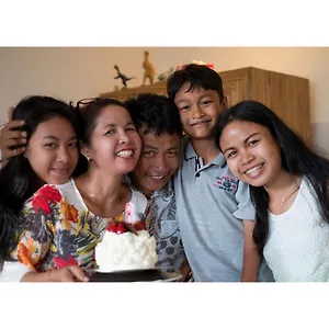 narendra-guest-house.ubudhotelsnow.com/